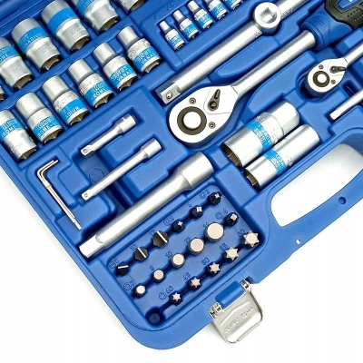 Zestaw kluczy nasadowych 1/2" i 1/4" w walizce 108 elementów CTL0049