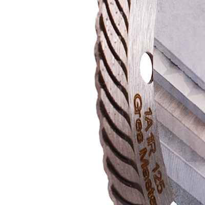DISTAR TARCZA DIAMENTOWA GRES MASTER 125 x 1,4 x 10 x 22,23mm