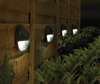 VOLTENO LAMPKA SOLARNA NAŚCIENNA EMI