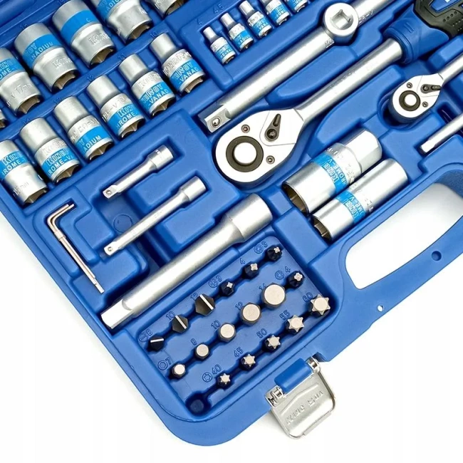 Zestaw kluczy nasadowych 1/2" i 1/4" w walizce 108 elementów CTL0049
