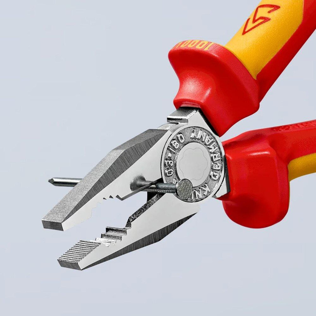 Szczypce kombinowane izolowane 180mm VDE KNIPEX 0306180T
