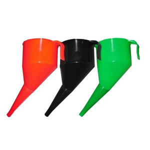 LEJEK PLASTIKOWY ZE SZTYWNĄ KOŃCÓWKĄ FI=13mm