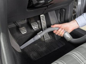 BLACK+DECKER ODKURZACZ SAMOCHODOWY 12V PD1200AV