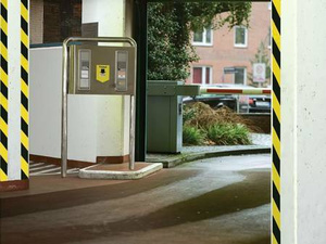 TESA TAŚMA SIGNAL BIAŁO-CZERWONA 66m 50mm