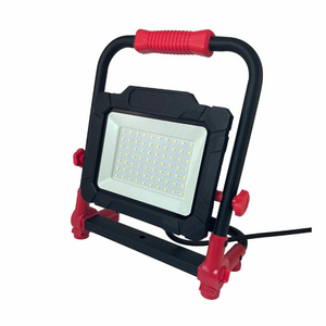 AWTOOLS REFLEKTOR SMD LED PRZENOŚNY 30W SKŁADANY