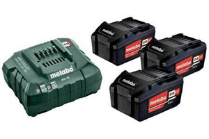 METABO.ZESTAW AKUMULATORÓW 3x4.0Ah +ŁADOWARKA ASC 55